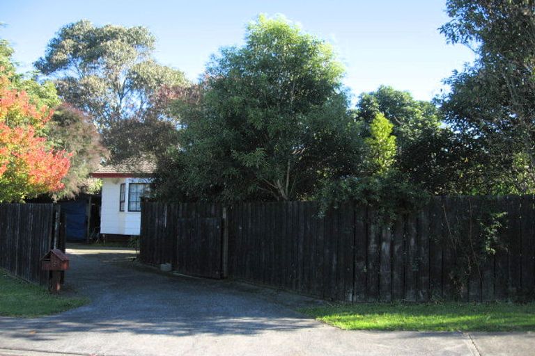 Photo of property in 5 Celmisia Place, Weymouth, Auckland, 2103