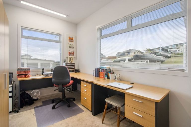 Photo of property in 22 Tohora View, Waihi Beach, 3611