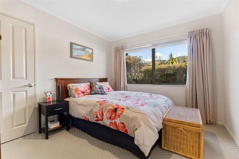 Photo of property in 10 Woodstock Place, Stoke, Nelson, 7011