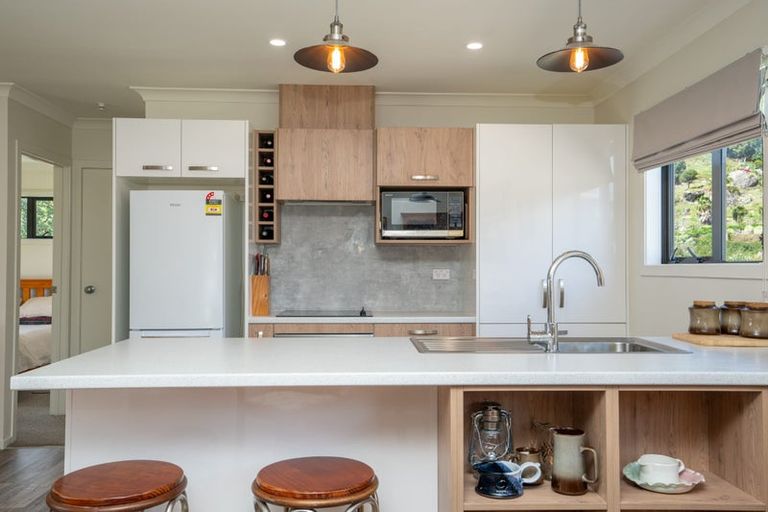 Photo of property in 10a Norfolk Avenue, Whangarei Heads, 0174