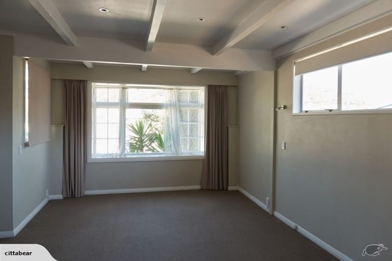 Photo of property in 40 Derwent Street, Island Bay, Wellington, 6023