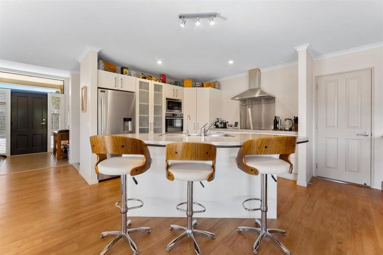 Photo of property in 10 Woodstock Place, Stoke, Nelson, 7011