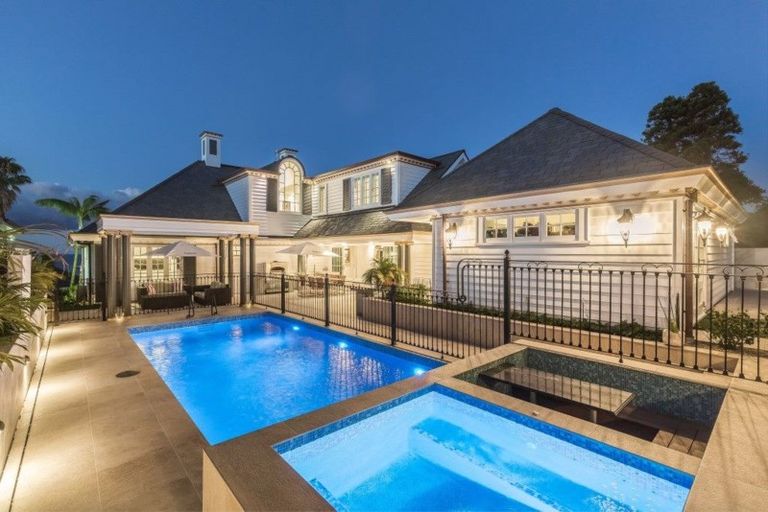 Photo of property in 9 Karori Crescent, Orakei, Auckland, 1071