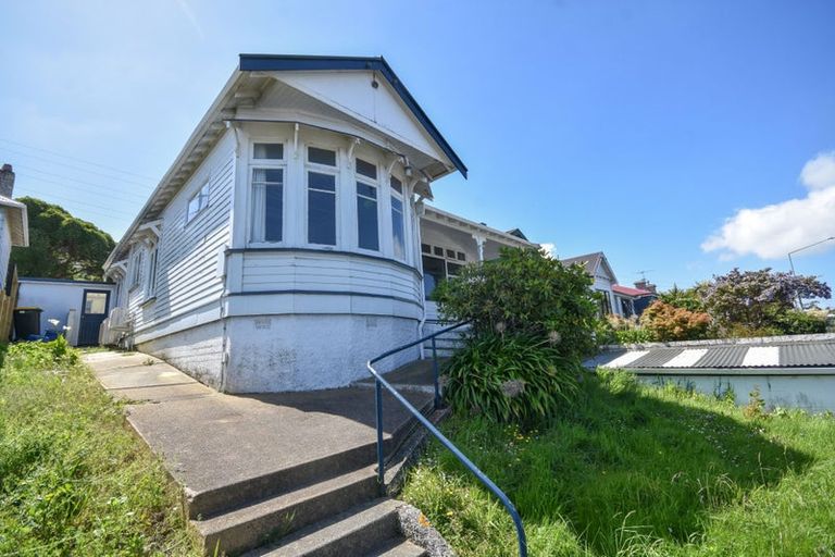 Photo of property in 176 South Road, Caversham, Dunedin, 9012
