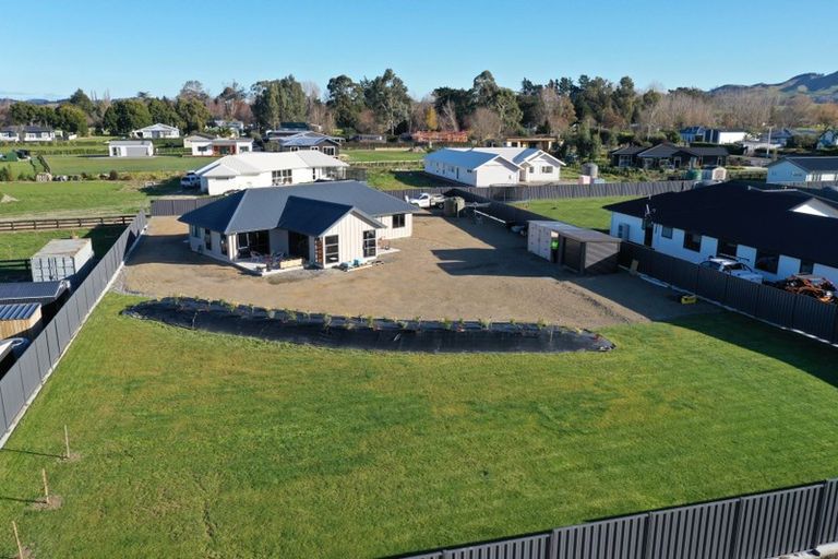 Photo of property in 12 White Road, Otane, 4202