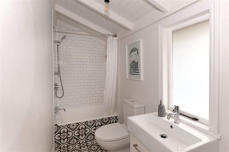 Photo of property in 125 Ellis Street, Brightwater, 7022