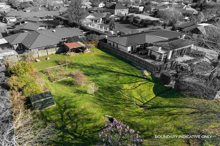 Photo of property in 6g Swithland Place, Avonhead, Christchurch, 8042