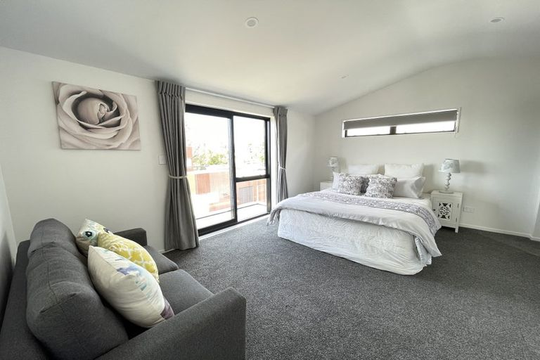 Photo of property in 65b Sunrise Avenue, Murrays Bay, Auckland, 0630