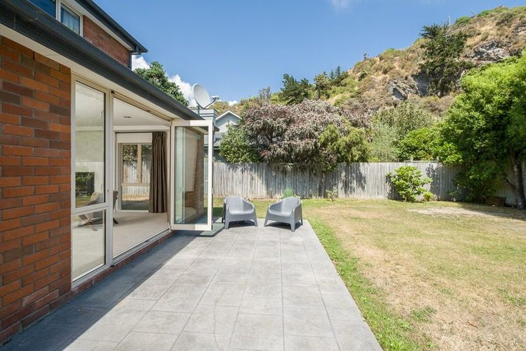 Photo of property in 22b Taupata Street, Redcliffs, Christchurch, 8081