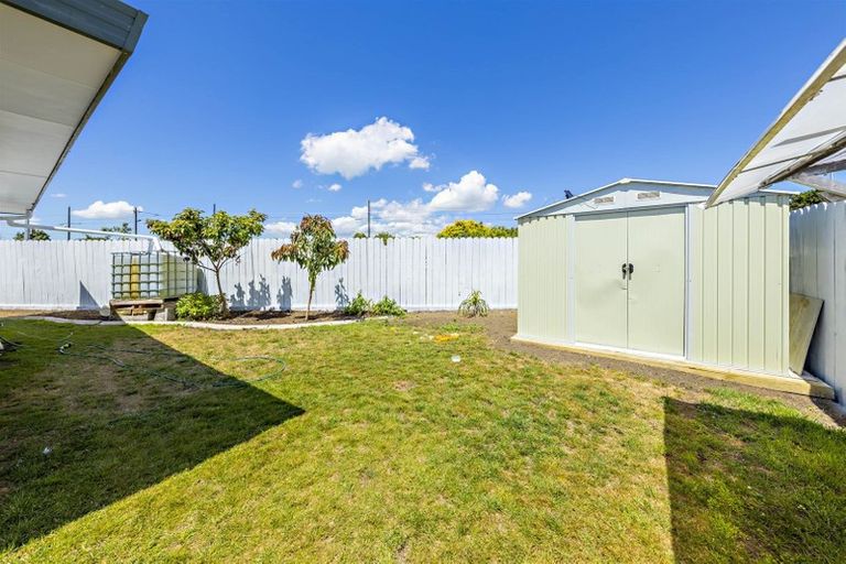 Photo of property in 12d Princess Street, Takanini, 2112
