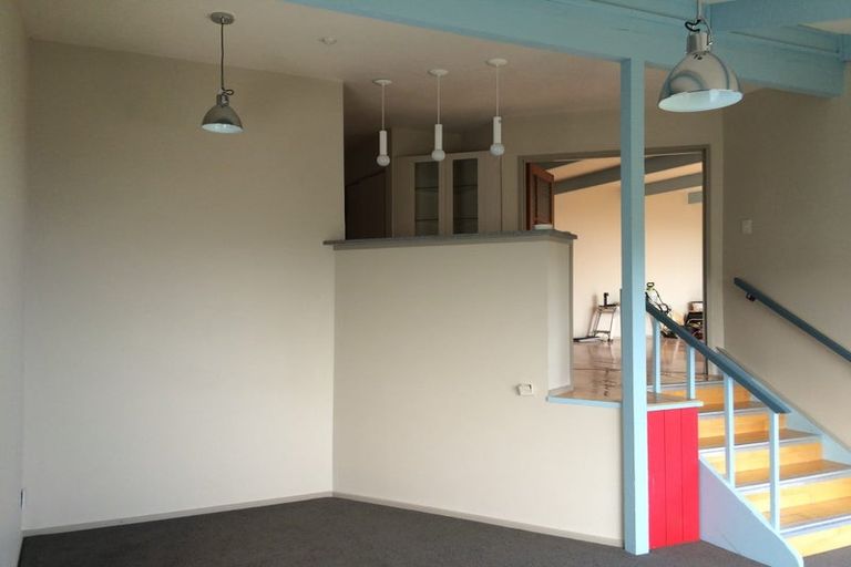 Photo of property in 18 Patmos Place, Mount Pleasant, Christchurch, 8081
