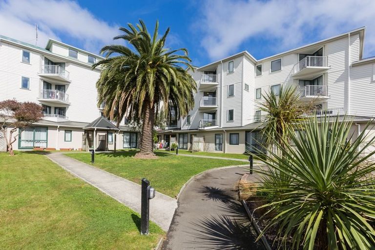 Photo of property in 13 Palm Grove, Belmont, Lower Hutt, 5010