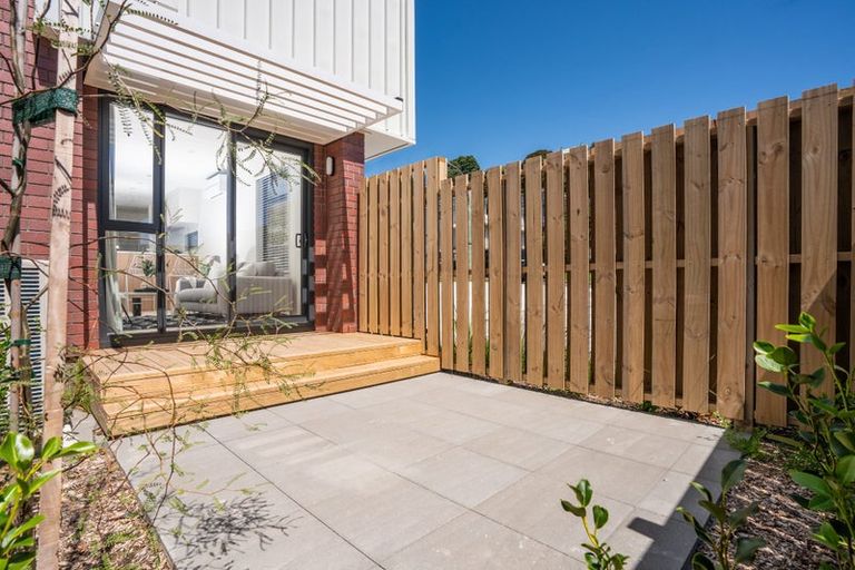 Photo of property in 4/65 Strathmore Avenue, Strathmore Park, Wellington, 6022