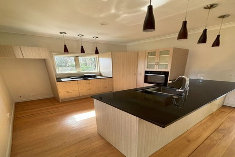 Photo of property in 6 Forest Lake Road, Forest Lake, Hamilton, 3200