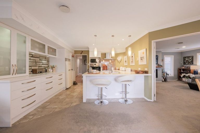 Photo of property in 19 Oriental Parade, Papamoa Beach, Papamoa, 3118