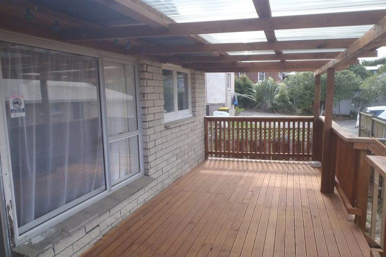 Photo of property in 2/203 Waimumu Road, Massey, Auckland, 0614