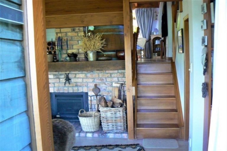 Photo of property in 5 Pine Tree Lane, Russell, 0272