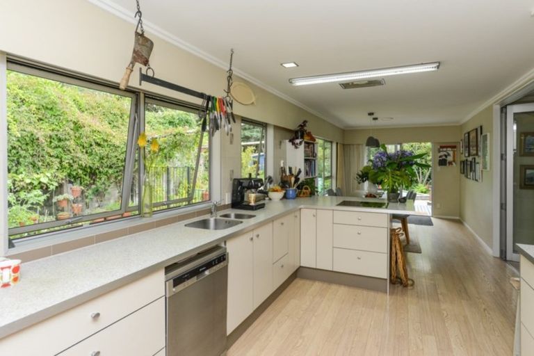 Photo of property in 138 Seafield Road, Eskdale, Napier, 4182