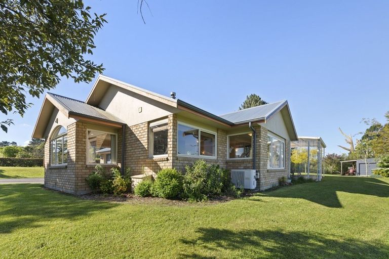 Photo of property in 350a Dalbeth Road, Hamurana, Rotorua, 3072