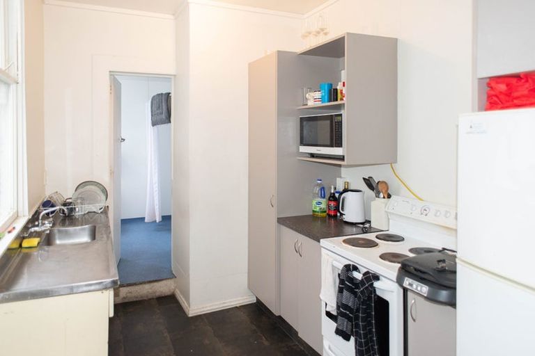 Photo of property in 30 Clyde Street, North Dunedin, Dunedin, 9016