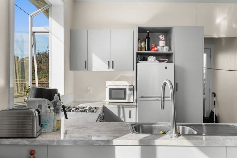 Photo of property in 53 Marshall Street, Woolston, Christchurch, 8023