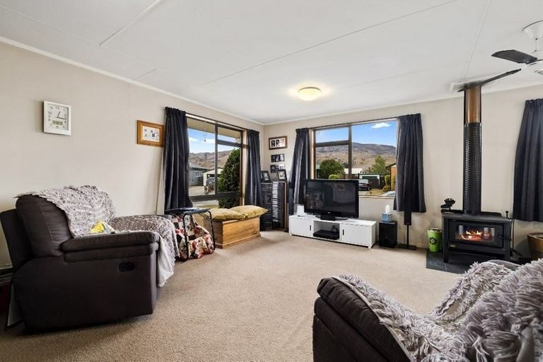 Photo of property in 3 Hassing Place, Cromwell, 9310