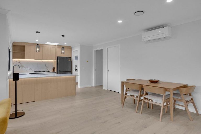 Photo of property in 1/11 Comries Road, Chartwell, Hamilton, 3210