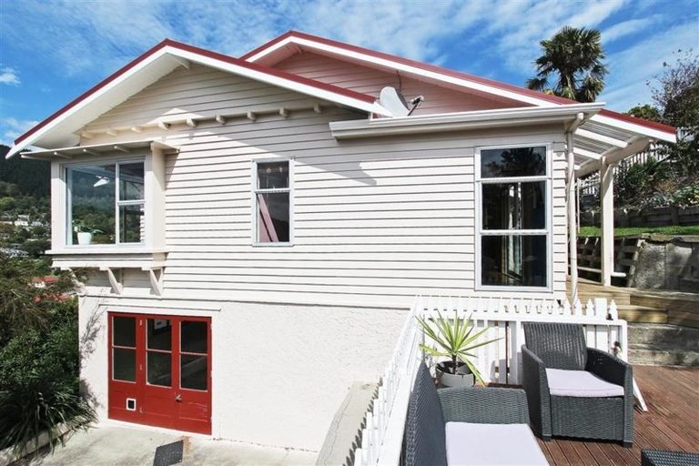 Photo of property in 52 Locking Street, Nelson South, Nelson, 7010