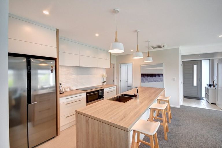 Photo of property in 19 Ben Lomond Drive, Mosgiel, 9024