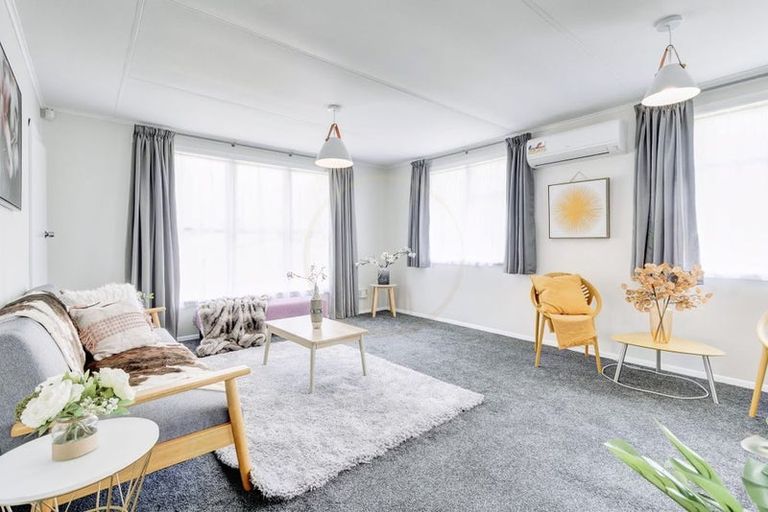 Photo of property in 14 Matamata Place, Otara, Auckland, 2023