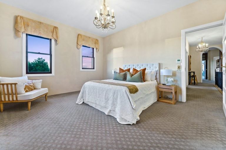 Photo of property in 17 Pararekau Road, Karaka, Papakura, 2580