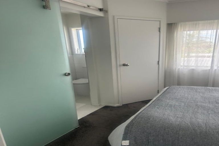 Photo of property in 3/62 Kitchener Road, Milford, Auckland, 0620