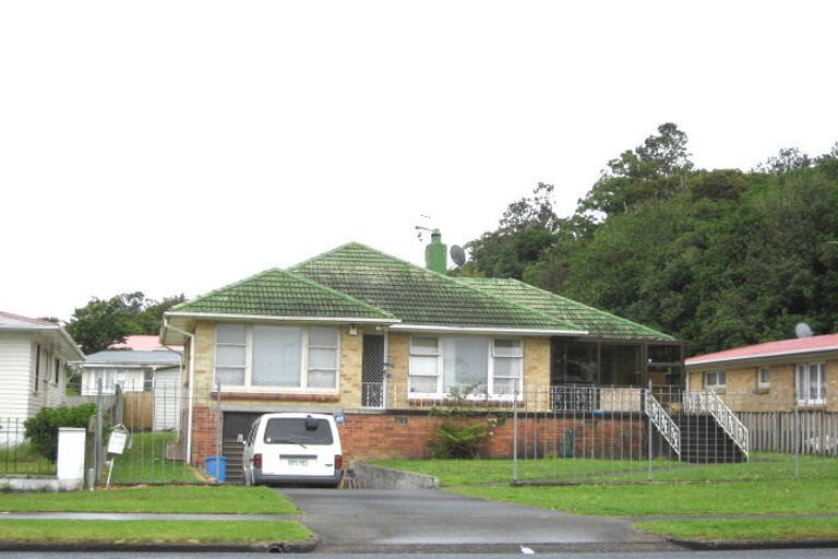 Photo of property in 381 Great South Road, Opaheke, Papakura, 2113
