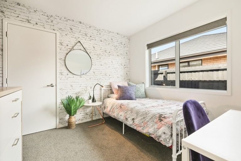 Photo of property in 39 Makawe Roa Street, Marshland, Christchurch, 8083