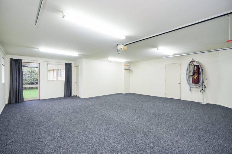 Photo of property in 53 Glenroy Park Drive, Waikiwi, Invercargill, 9810