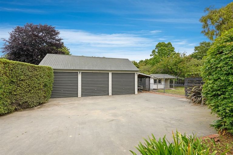 Photo of property in 533 Pound Road, Yaldhurst, Christchurch, 7676