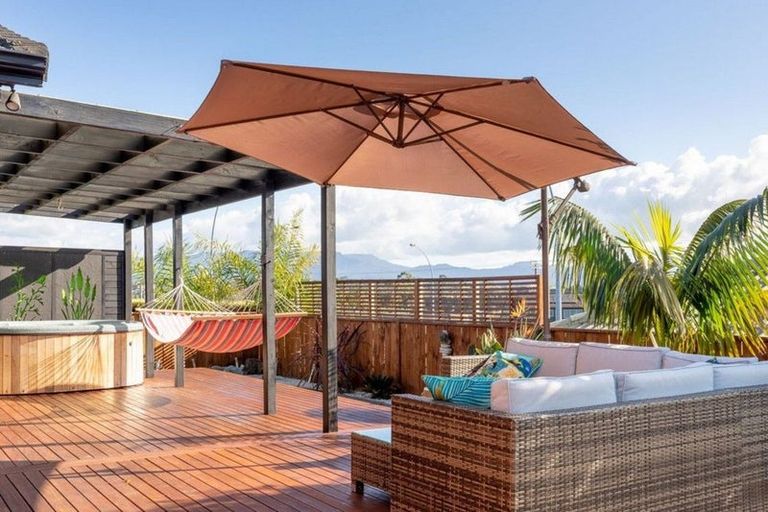 Photo of property in 11 Holyoake Terrace, Omokoroa, 3114