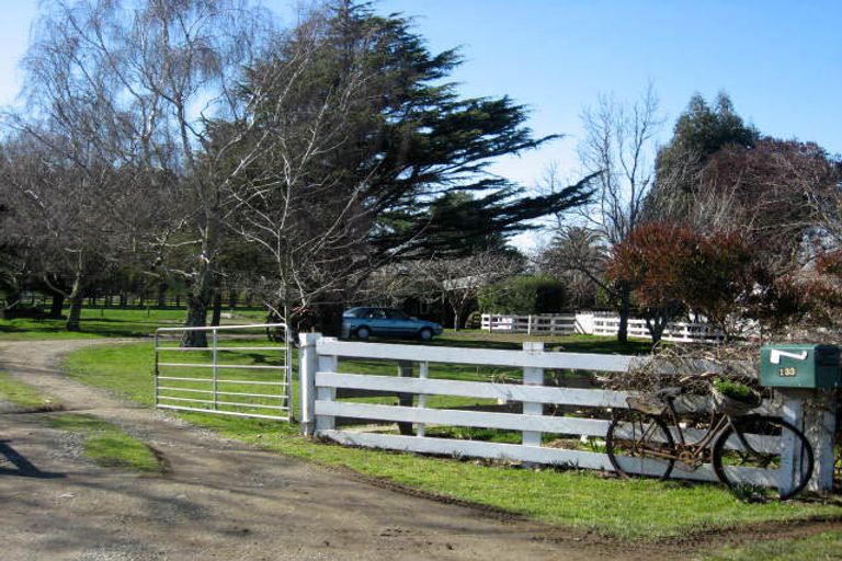 Photo of property in 187 Park Road, Parkvale, Carterton, 5792