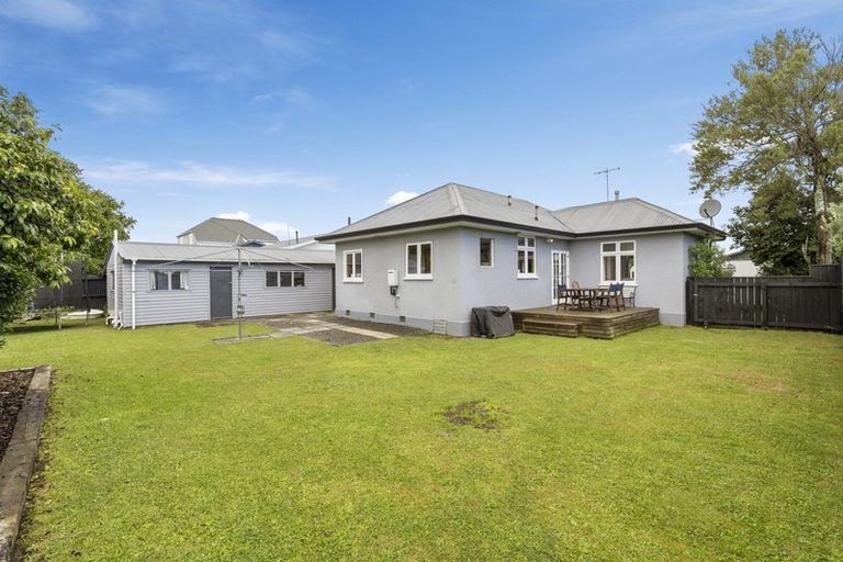 Photo of property in 7 Chelwood Street, Takaro, Palmerston North, 4412