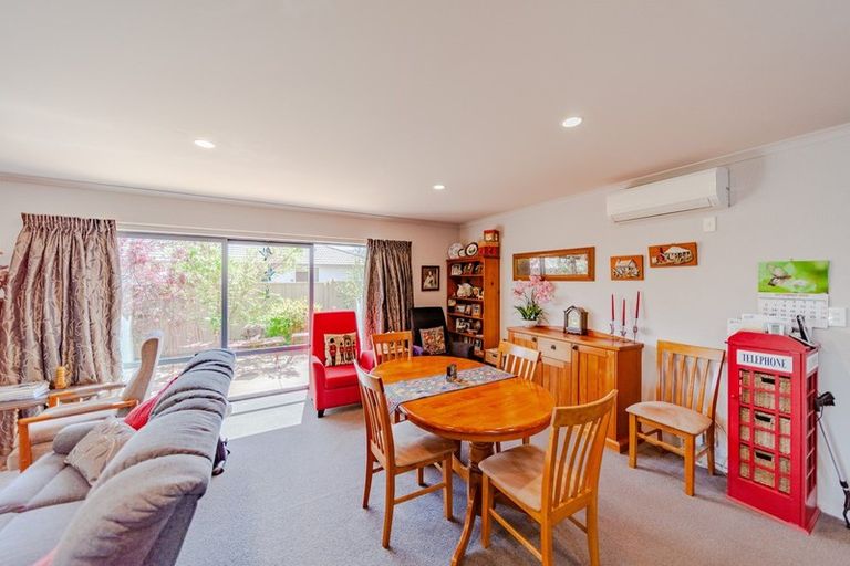 Photo of property in 23 Belgrove Drive, Waipukurau, 4200