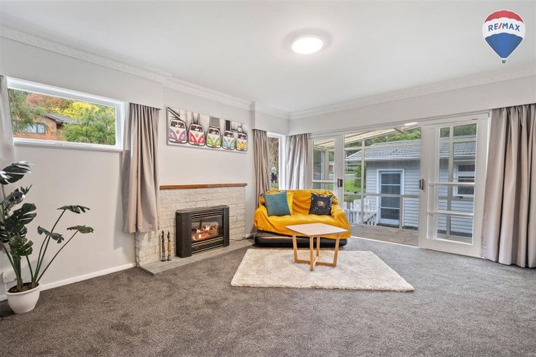 Photo of property in 76 Raukawa Street, Stokes Valley, Lower Hutt, 5019