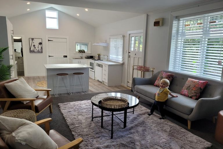 Photo of property in 3 Mcfaddens Road, St Albans, Christchurch, 8052