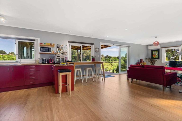 Photo of property in 170 Windermere Drive, Poike, Tauranga, 3112