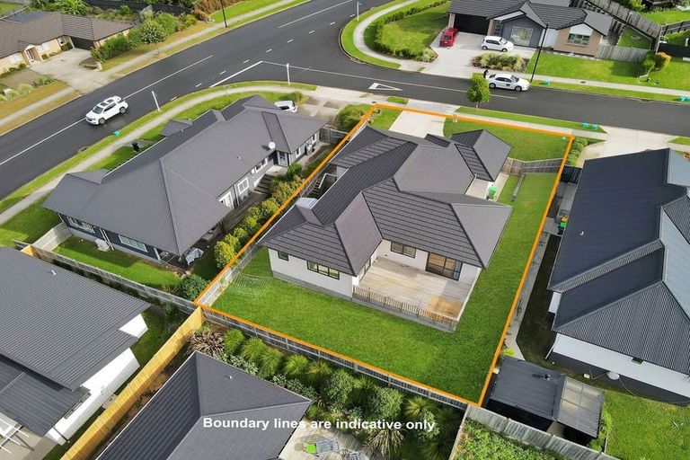 Photo of property in 2 Bellenden Crescent, Pokeno, 2402