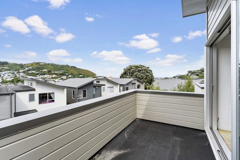 Photo of property in 3/3 Severn Street, Island Bay, Wellington, 6023