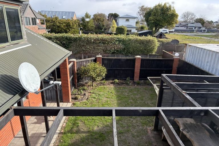 Photo of property in 82a Idris Road, Fendalton, Christchurch, 8052