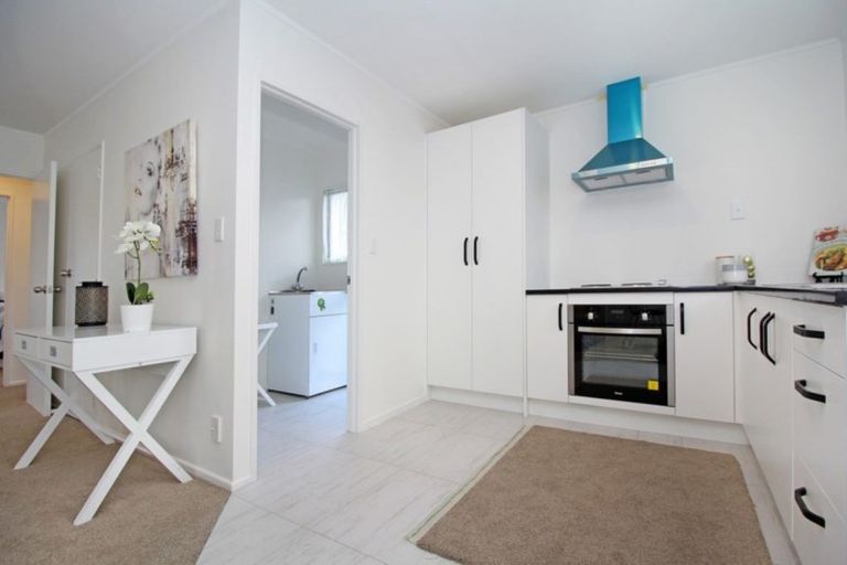 Photo of property in 1/29 Cleek Road, Mangere East, Auckland, 2024