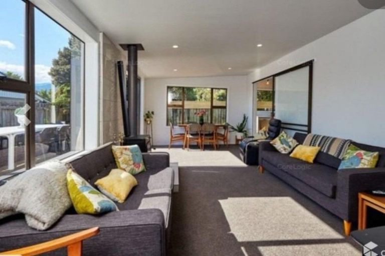 Photo of property in 87 South Bay Parade, South Bay, Kaikoura, 7300