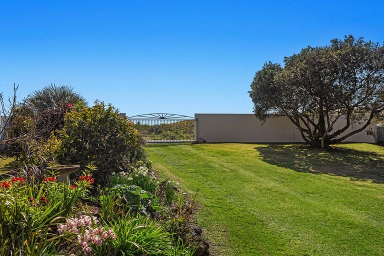 Photo of property in 352 Ocean Road, Ohope, 3121