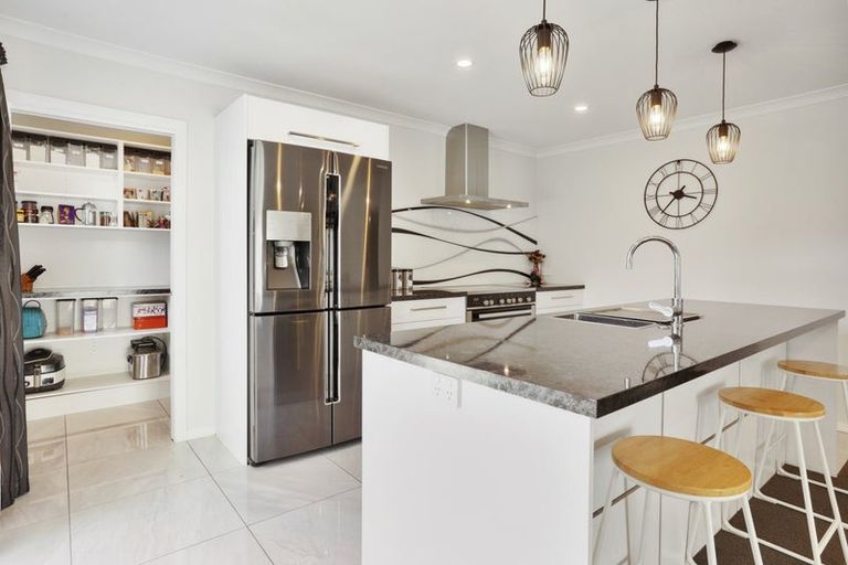 Photo of property in 92 Sutherland Drive, Kaiapoi, 7630